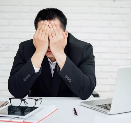 薪水不符付出，離職原因該不該說實話？網友建議眾說紛紜