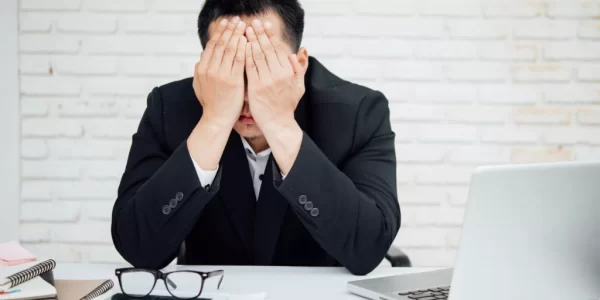 薪水不符付出，離職原因該不該說實話？網友建議眾說紛紜