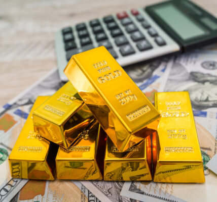 川普擬課全球高關稅 金價再創歷史新高