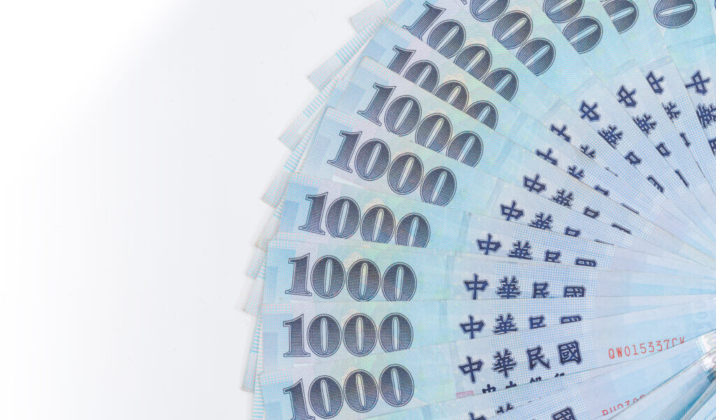 快帶長輩領補助！裝置假牙最高補助5萬元 申請資格與辦法一次看