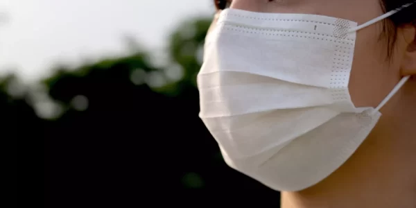 11歲童高燒不退確診黴漿菌肺炎 醫警告：恐致腦炎 勿輕忽類流感症狀