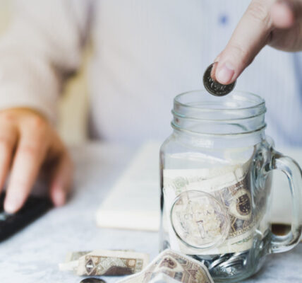 「生活費6000元夠嗎？」家長替大學生擬生活費 網友齊喊：連吃飽都難！