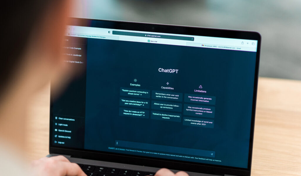 ChatGPT突發性宕機 全球用戶焦急等待修復