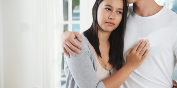 ​隱藏的薪資：家庭主婦意外發現丈夫收入真相，引發誠信與信任的反思