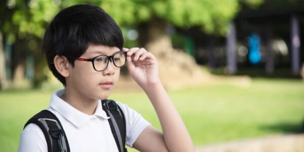 國小六年級近視率飆破7成！三階段教你逆轉視力危機