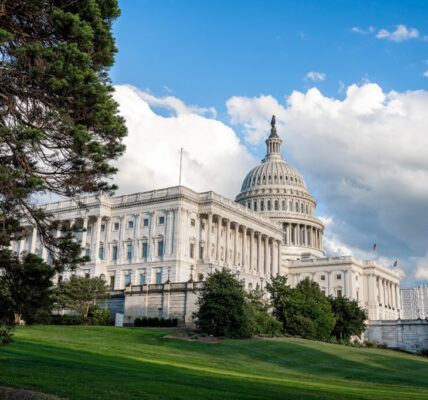 川普預告白宮記者會　將宣布與「重要大國」簽署首份貿易協議