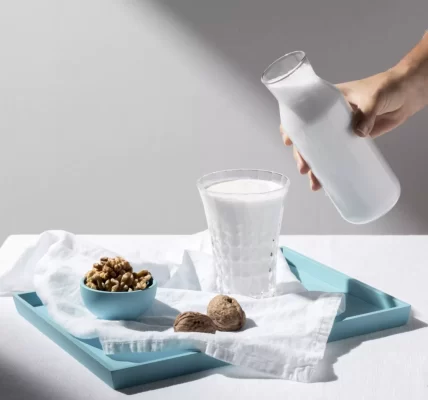 過期牛奶別急著丟！4大實用妙用曝光：清潔、保養樣樣行