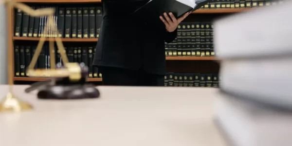 保母照護引爭議　法官判無罪、可上訴