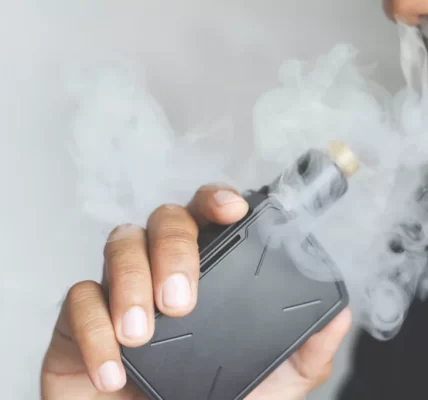 加熱菸開放審查逾兩年未果　國健署說明進度：已有4家業者退出