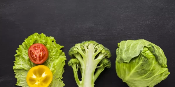 高麗菜漲到每斤35元挨批「菜蟲」　菜販心聲曝：一天賺不到工讀生時薪