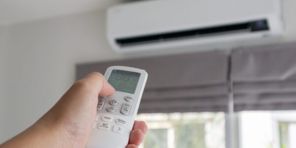 每月電費不到200元！女網友揭省電關鍵：冷氣照吹、冰箱照用