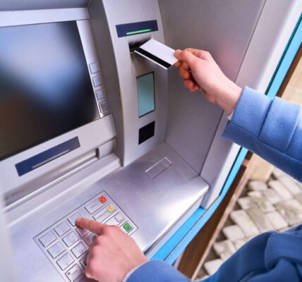 存款「半年沒動」竟遭凍結？民眾抱怨：還得請假跑銀行