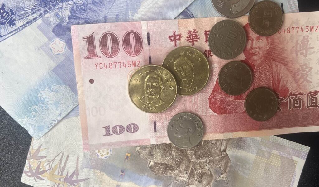 最低工資明年再調漲！月薪上看2萬9500元　逾240萬勞工受惠