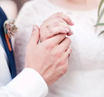 嫌男友月薪不到10萬「沒勇氣嫁」　女嘆婚後壓力大：蜜月至少歐洲玩14天