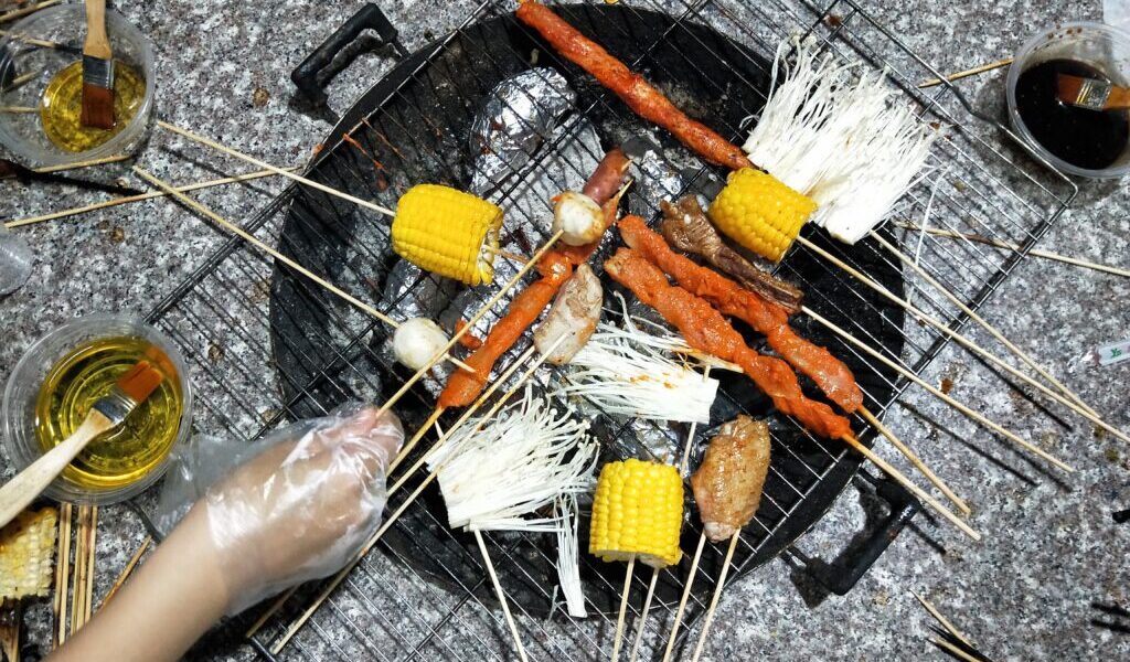 中秋烤肉不香了？傳統活動正悄悄改變，網友揭露背後關鍵字：太累