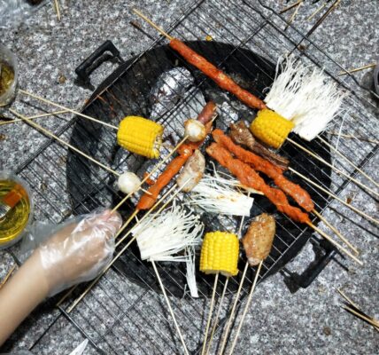 中秋烤肉不香了？傳統活動正悄悄改變，網友揭露背後關鍵字：太累