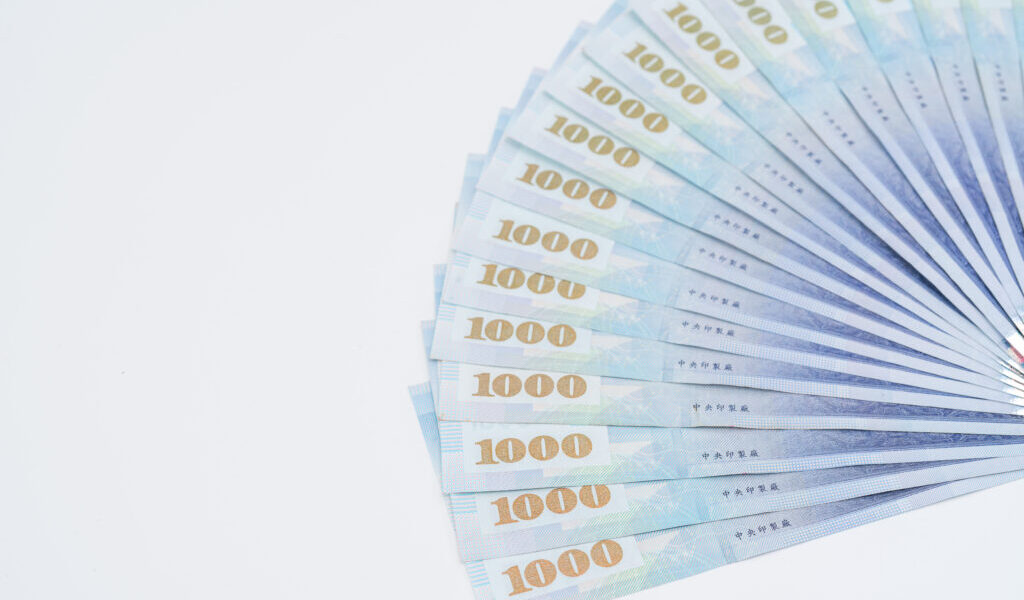 央行啟動新台幣改版計畫　楊金龍：防偽升級刻不容緩、拖延成本更高