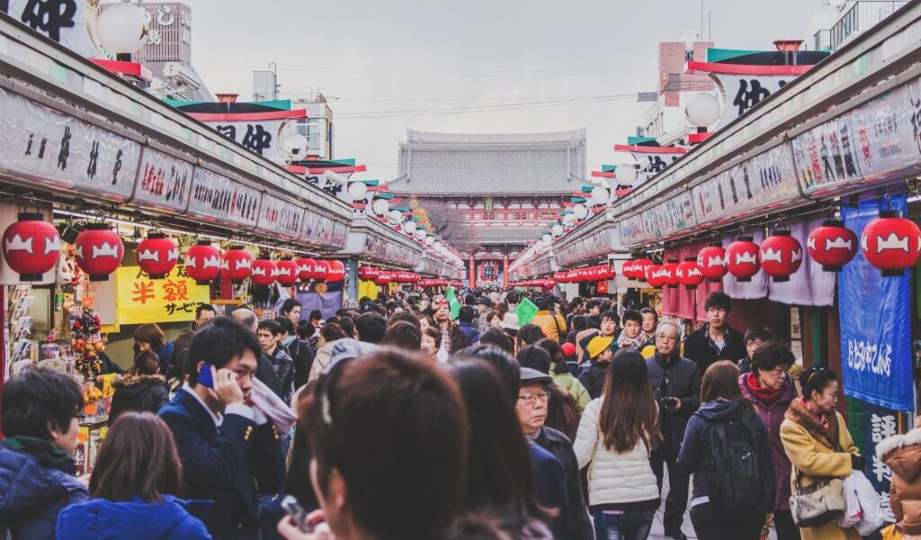 中國旅遊警示生效滿十日　北海道觀光不減反增？店家：台灣客帶來活力、人潮照樣爆滿