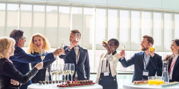 公司尾牙取消抽獎　上班族猶豫要不要去？網友一面倒曝「真實心聲」