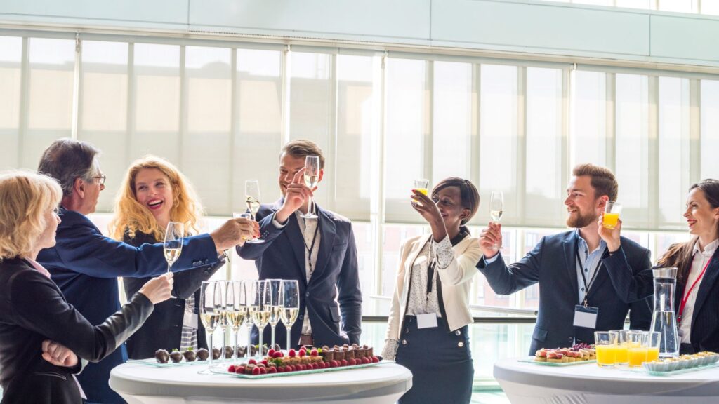 公司尾牙取消抽獎　上班族猶豫要不要去？網友一面倒曝「真實心聲」