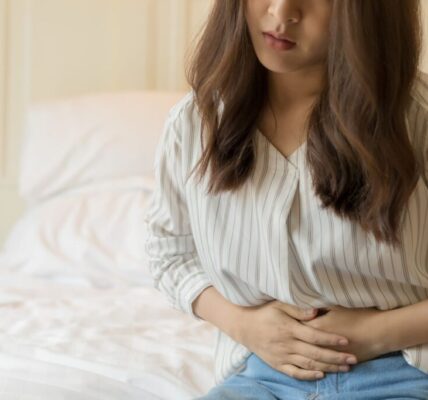 腸道警報！醫點名「5種危險屁」是身體求救訊號 這種脹氣別再忍